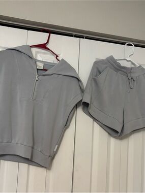 Varley Light Gray Hooded Zip Pullover and Drawstring Shorts Set